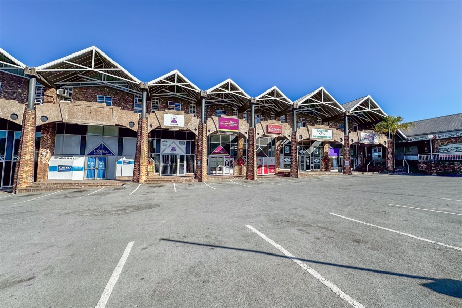 Commercial Property for Sale in Vincent Eastern Cape